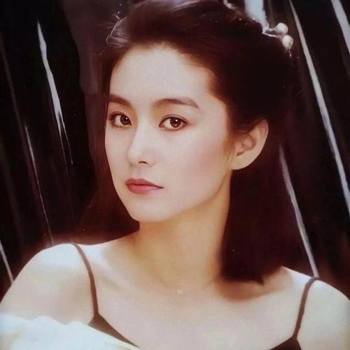 眼角上扬的女人婚姻