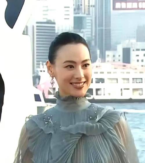 面相分析梁洛施为何嫁不了豪门