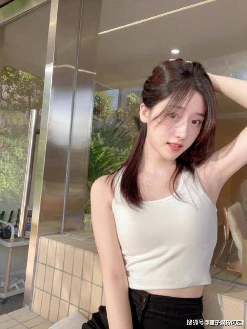 柳叶眉的女人性格如何?温柔善良,魅力十足!