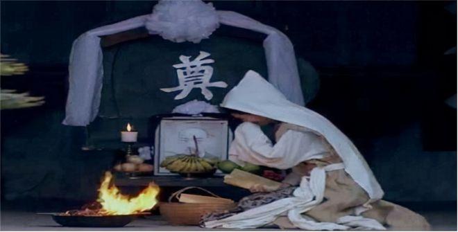 梦到死人下葬又活了