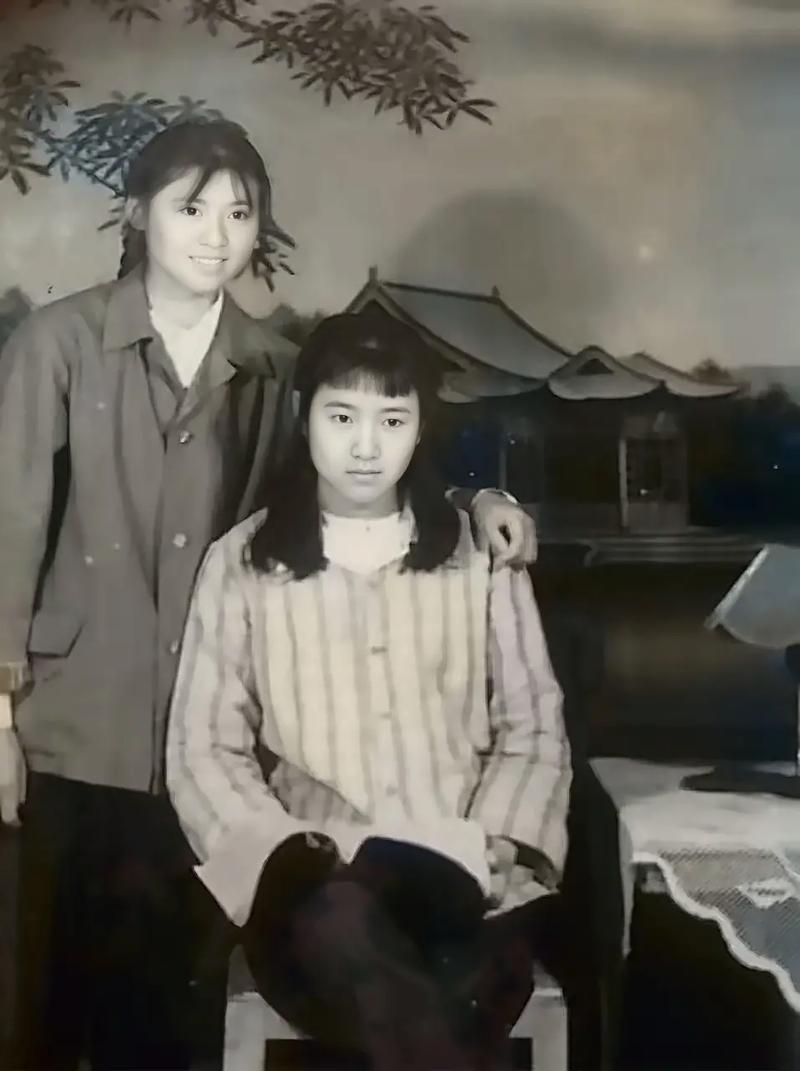梦见嫂子一家是什么意思