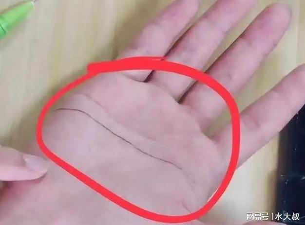 女人断掌会给六亲带来什么影响?