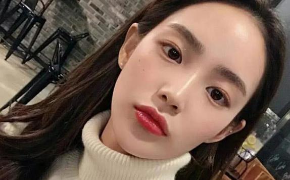 高鼻梁的人性格比较霸道是真的吗