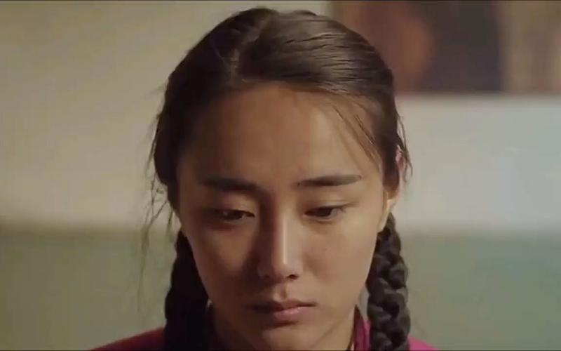 苦命的女人八字特征,苦命一辈子的女人