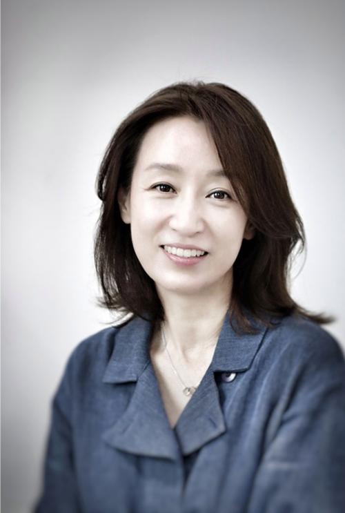 韩国演员金艺玲,金艺玲演过的电视剧,金艺玲图片