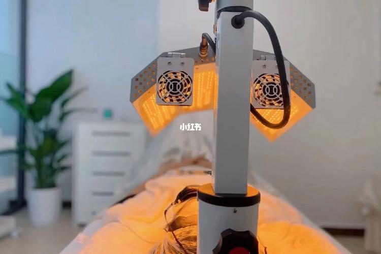 梦见给别人做美容