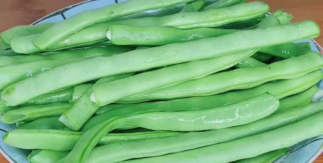 梦见四季豆没炒熟