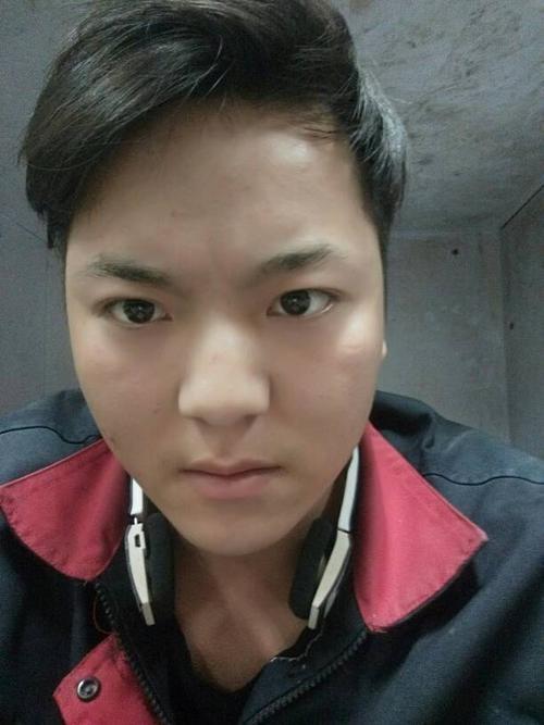 男人杏眼面相是暖男?