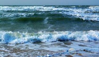 梦见湖水上涨