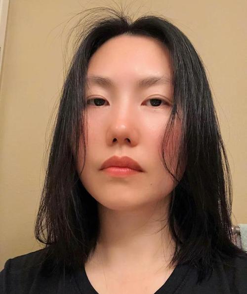 嘴角下垂有福之人