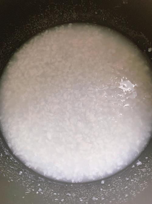 梦见一大锅米粥