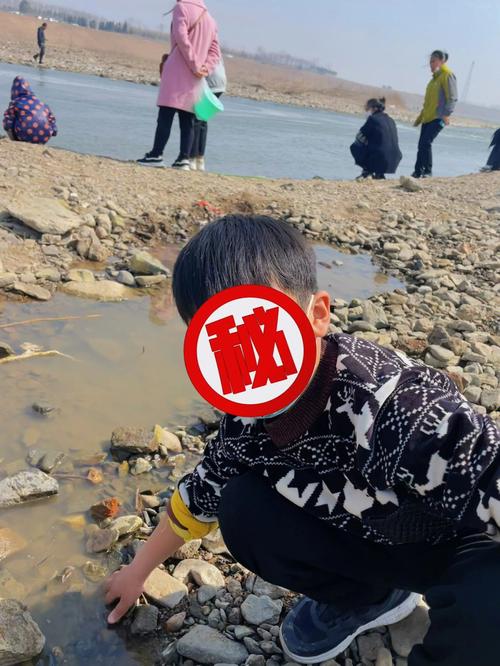 梦到大水漫路预示着什么