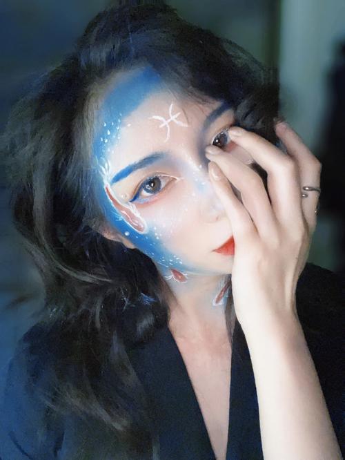 双鱼座男生喜欢的妆容