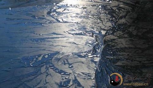 梦见水结冰