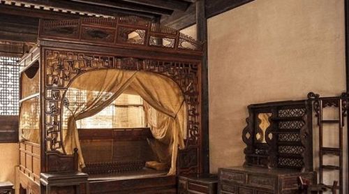 在卧室内能看到寺庙好吗