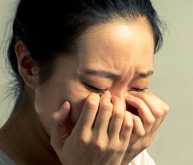 梦到自己大哭,梦到对象出轨自己崩溃大哭