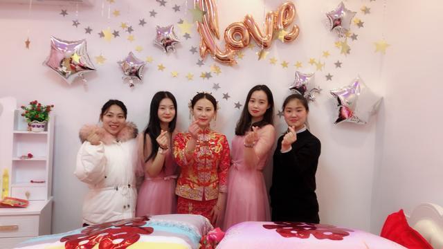 结婚女方哪些人可以去送亲