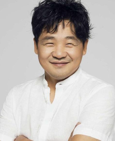 眯眯眼的男人性格和命运怎么样