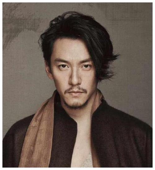 现代男人如何蓄胡子?