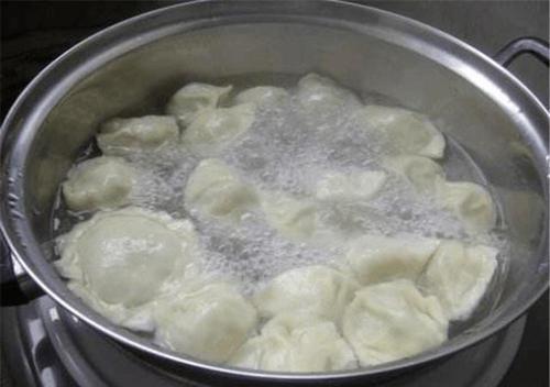 梦见煮饺子煮破了是什么意思