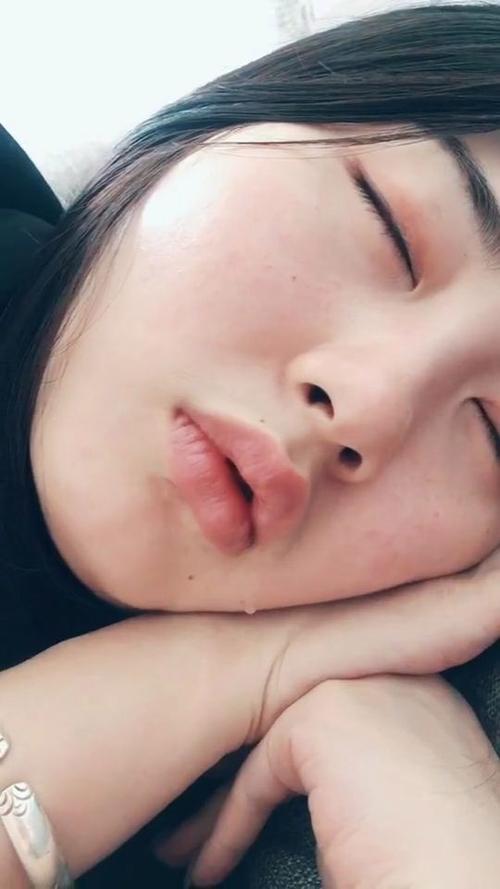 梦见流口水