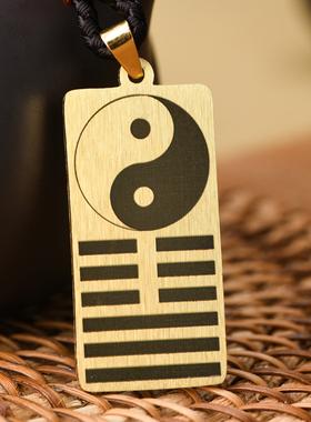 五行缺土喜用神为金的男宝宝佩戴什么好呢
