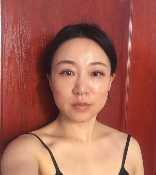 大鼻子的女性中年的事业运会怎样