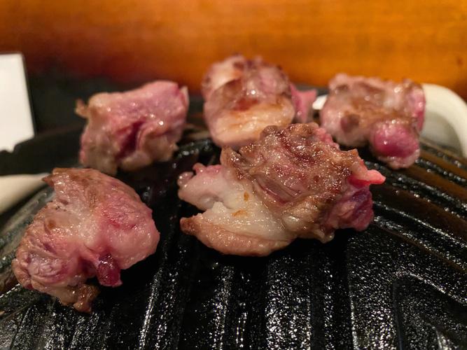梦见吃马肉