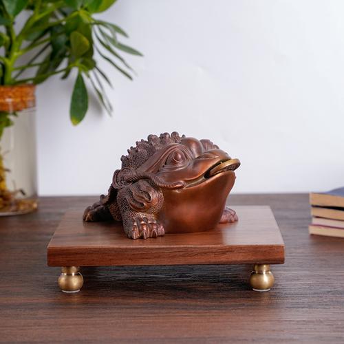 茶桌上的金蟾怎么摆放招财