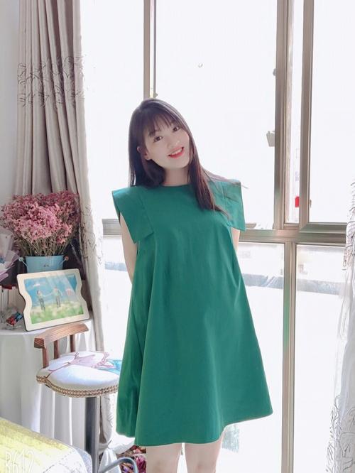 小女孩姓杨命里缺水火