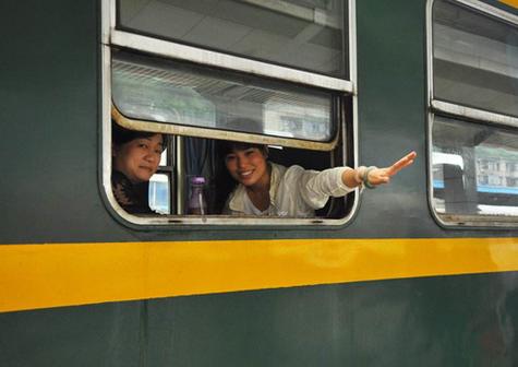 做梦梦见搭火车