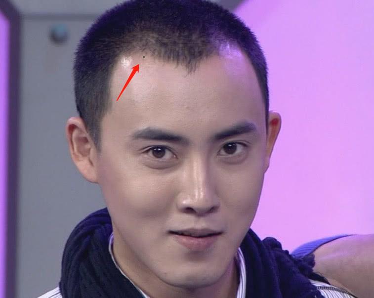男人发际线高的面相好吗