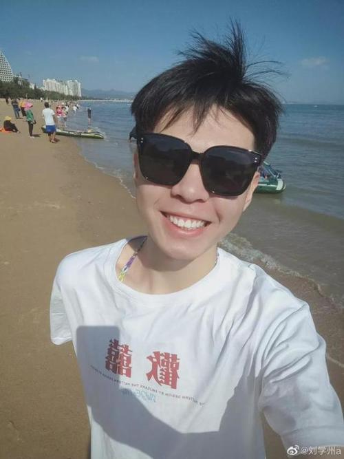 长相清秀的男生命运好吗