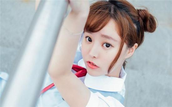 父亲经常打她的星座女