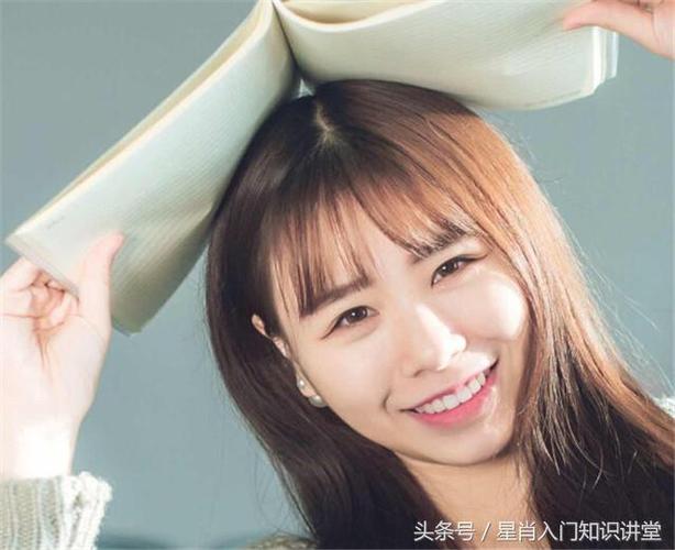 属猴染什么颜色头发1992年出生适合的颜色