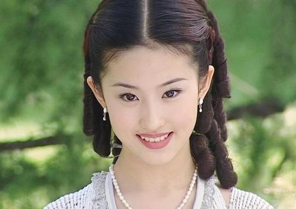 哪四种眼型的人一生成就最高?
