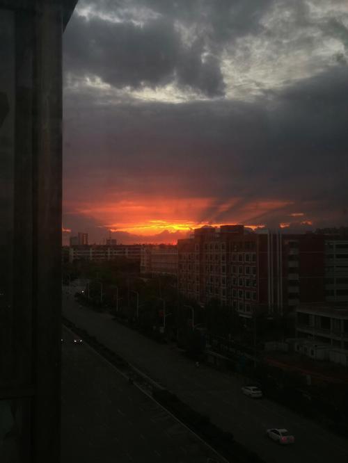 什么是丁达尔效应