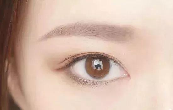 轻清眉