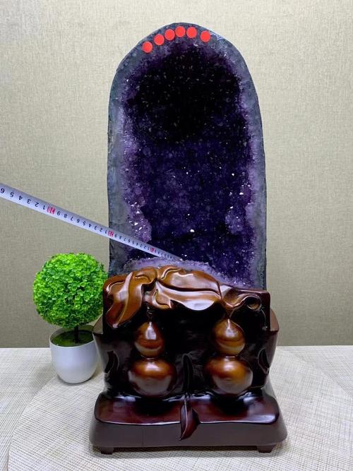 风水镇宅物紫水晶洞