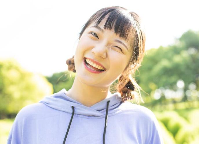 已婚女人梦见自己大笑什么意思