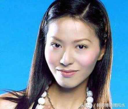 连心眉女人非富即贵吗
