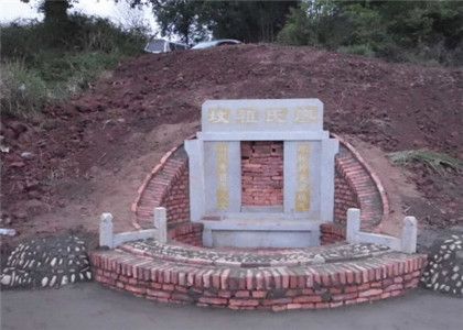 农村看坟地绝招