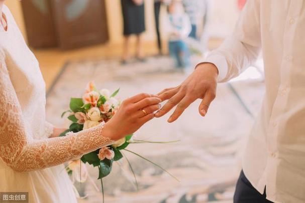 婚后生活会感情不顺的八字特征