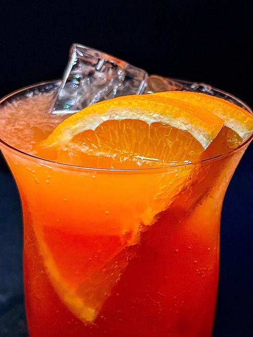 梦见喝了好多鸡尾酒