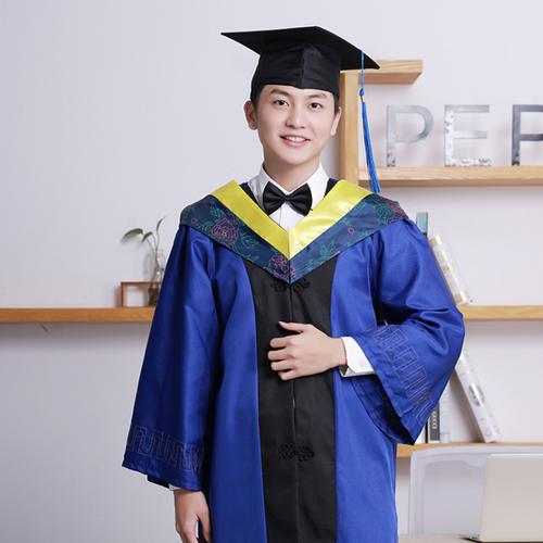 考科二穿什么颜色的衣服