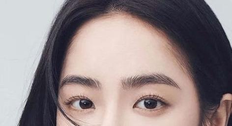 眉毛浓的女人代表什么