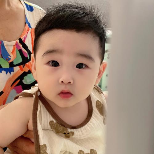 路上捡到小孩的衣服怎么处理