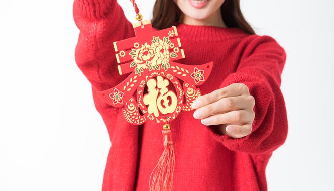 梦见穿红色衣服