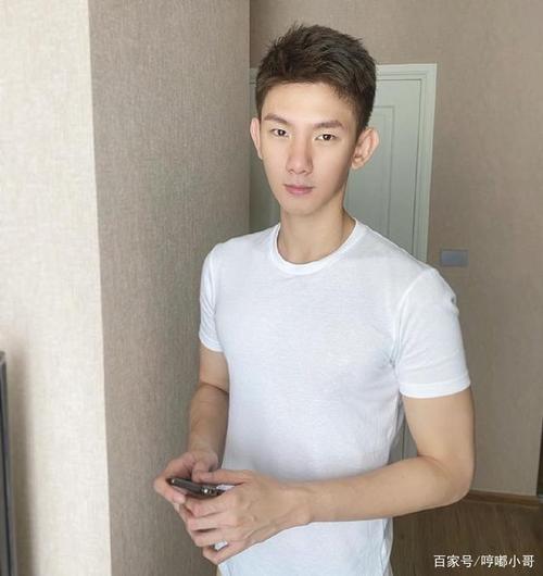为什么男生都喜欢肤白的