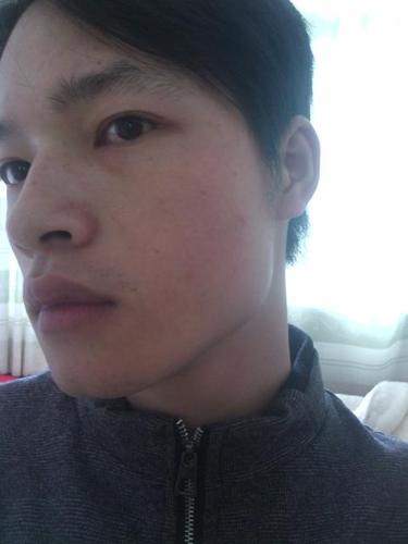 耳朵又小又薄真的命苦吗
